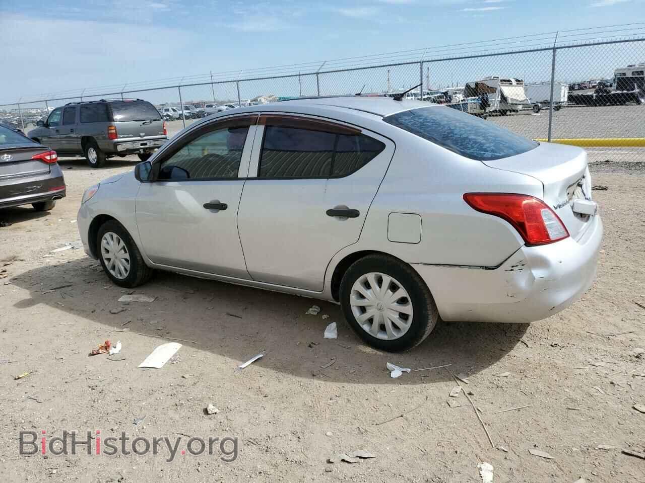 2012 NISSAN VERSA - VIN: 3N1CN7AP9CL825130 - Фото 2