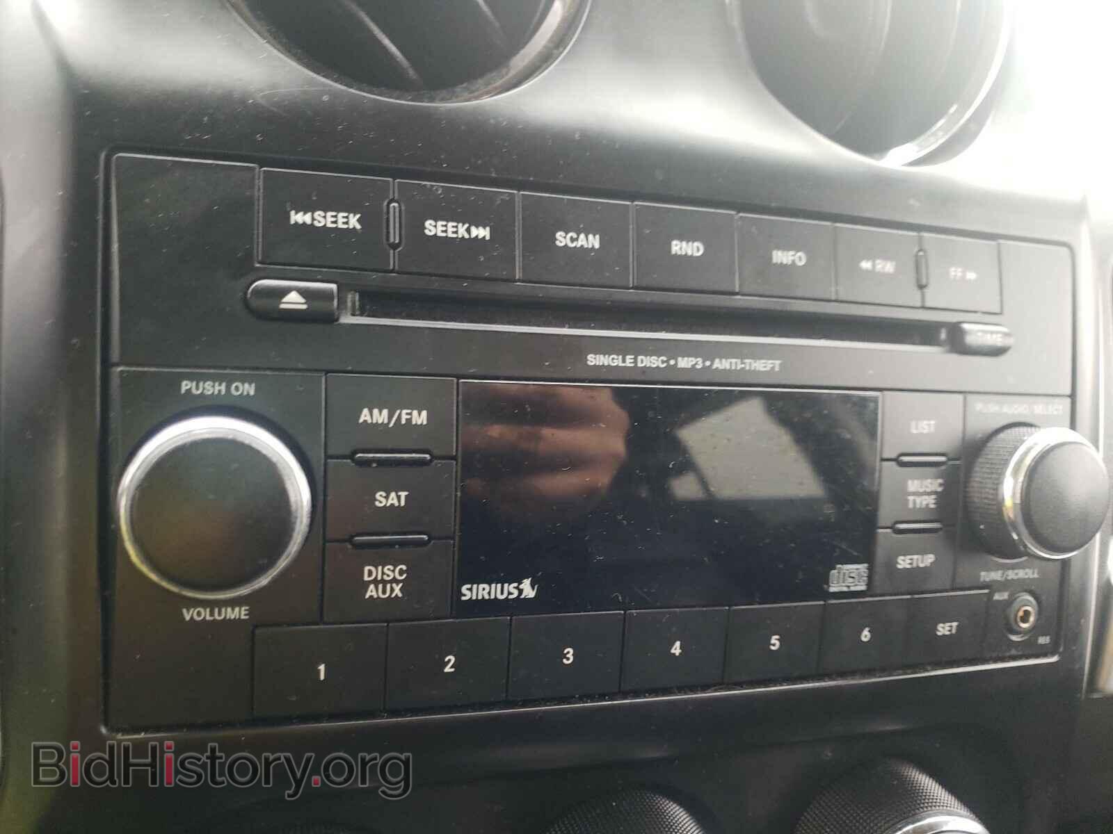 2015 JEEP COMPASS - VIN: 1C4NJCEA5FD209998 - Photo 9