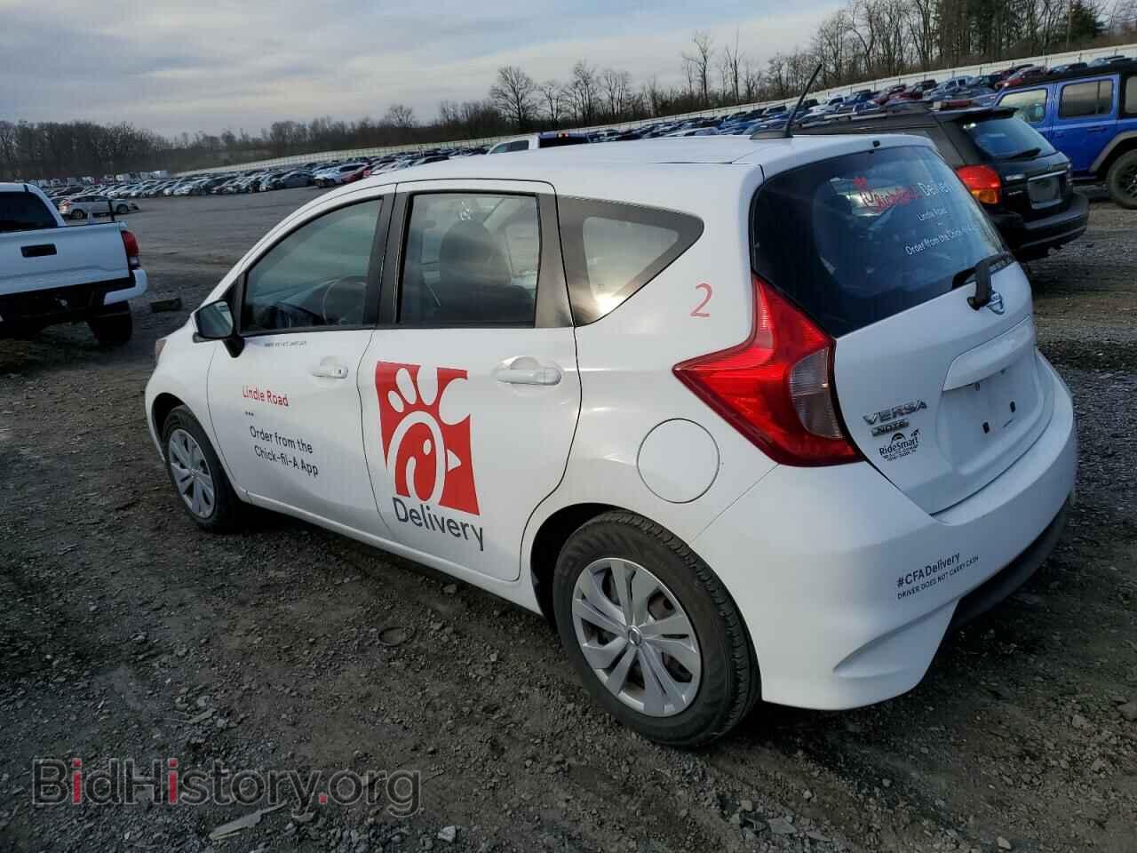2017 NISSAN VERSA - VIN: 3N1CE2CP2HL362447 - Фото 2