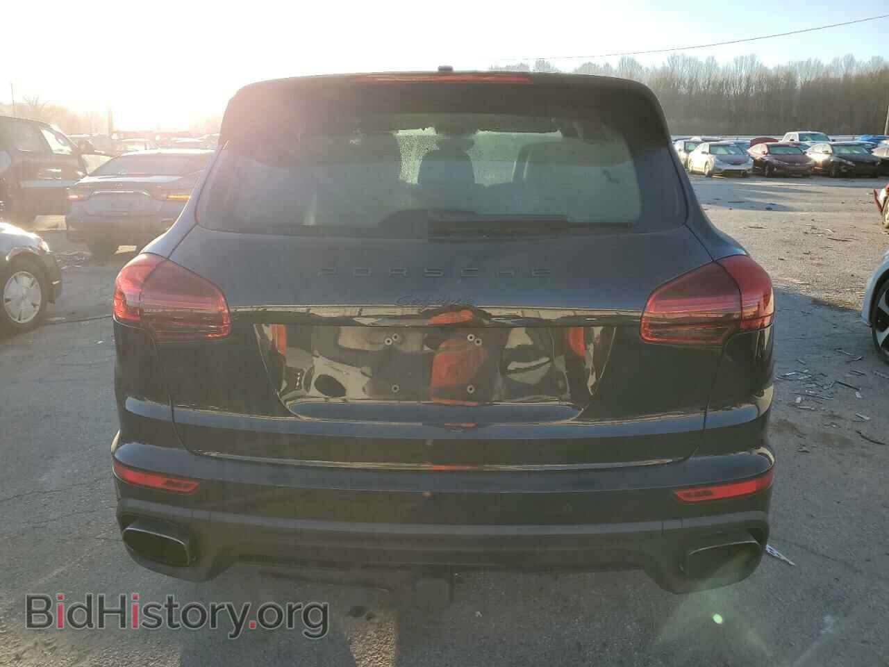 2017 PORSCHE CAYENNE - VIN: WP1AA2A26HKA86961 - Photo 6