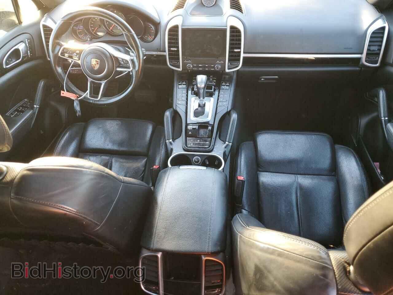 2017 PORSCHE CAYENNE - VIN: WP1AA2A26HKA86961 - Photo 8