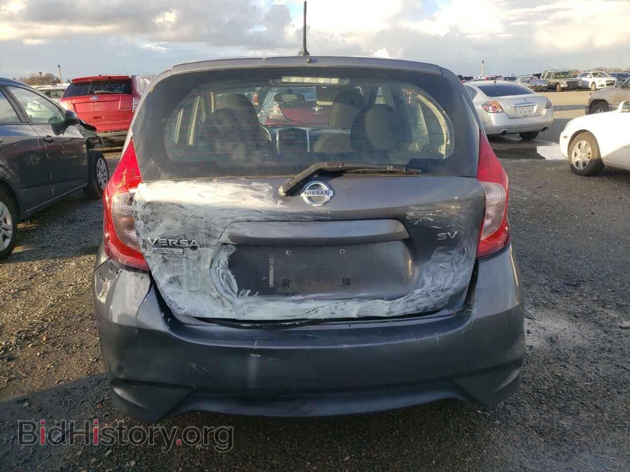 2018 NISSAN VERSA - VIN: 3N1CE2CP5JL368619 - Фото 6