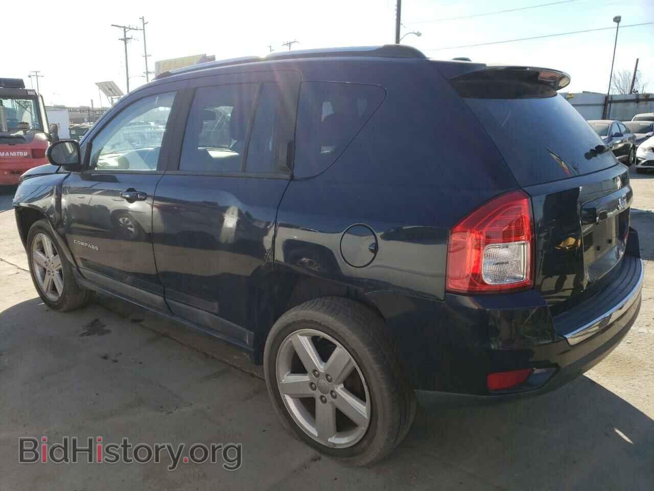 2011 JEEP COMPASS - VIN: 1J4NT5FB9BD137771 - Photo 2