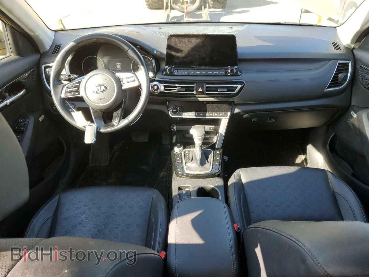 2021 KIA SELTOS - VIN: KNDETCA28M7155018 - Фото 8