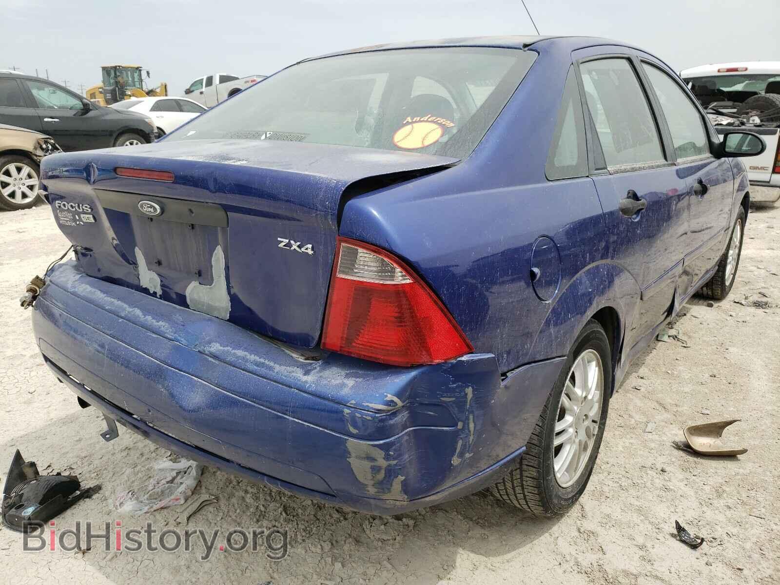 2006 FORD FOCUS - VIN: 1FAFP34N36W140875 - Фото 4