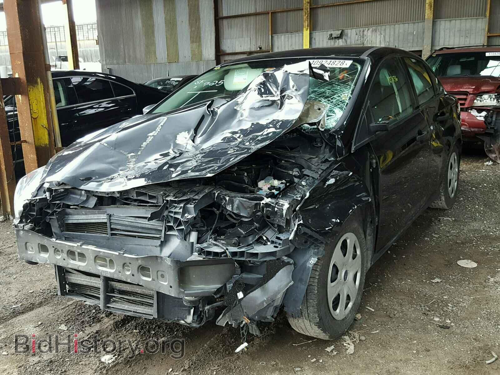 2015 FORD FOCUS - VIN: 1FADP3E24FL279958 - Photo 2