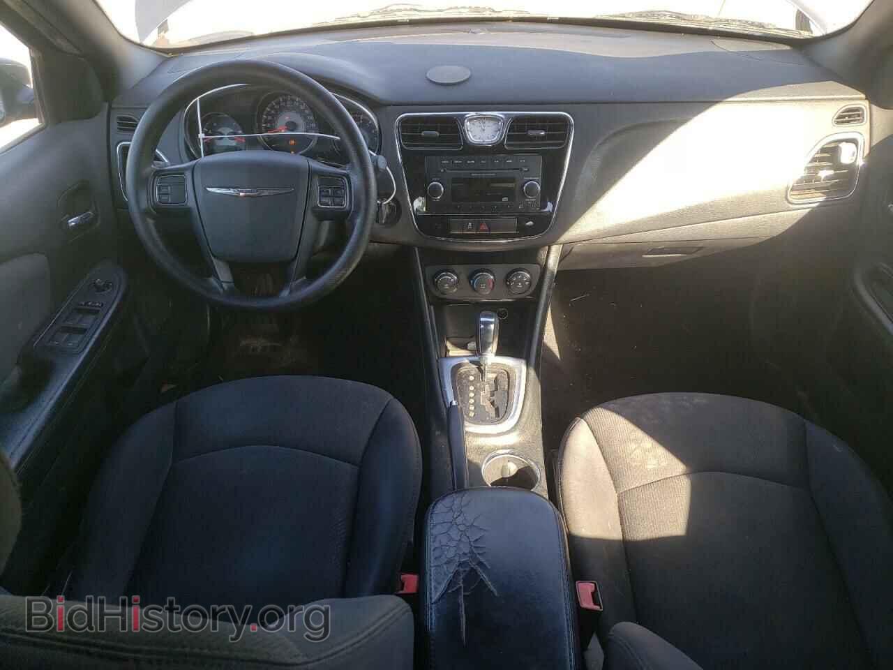 2012 CHRYSLER 200 - VIN: 1C3CCBAB7CN295402 - Фото 8