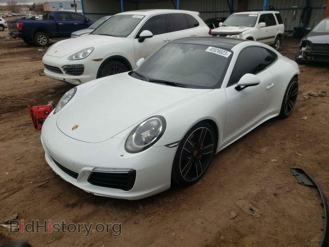 Фотография WP0AB2A99HS123724 - PORSCHE 911 2017