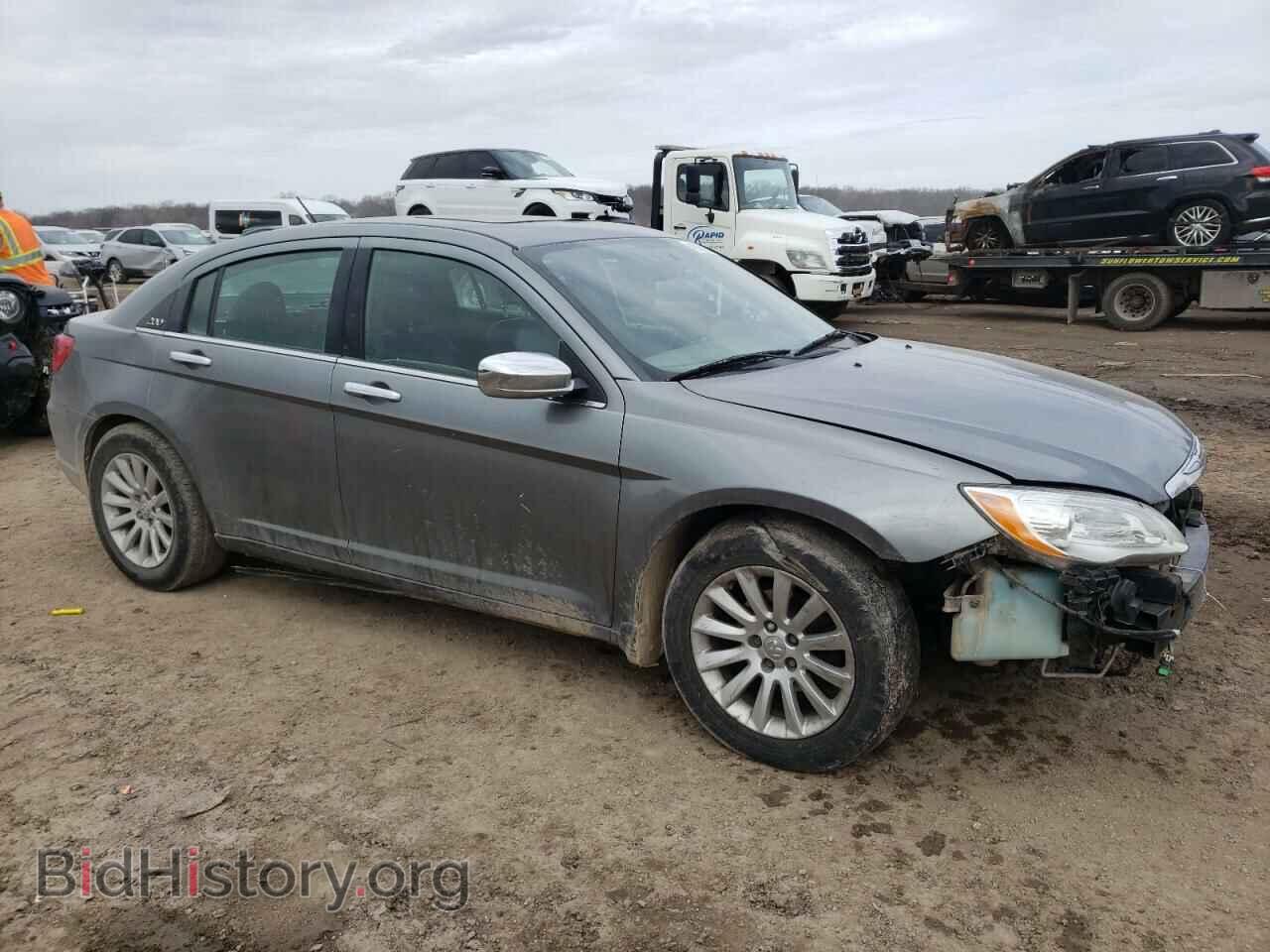 2012 CHRYSLER 200 - VIN: 1C3CCBCG2CN140569 - Фото 4