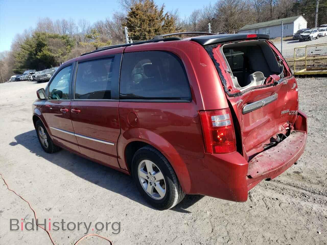 2010 DODGE CARAVAN - VIN: 2D4RN5DX4AR139751 - Фото 2