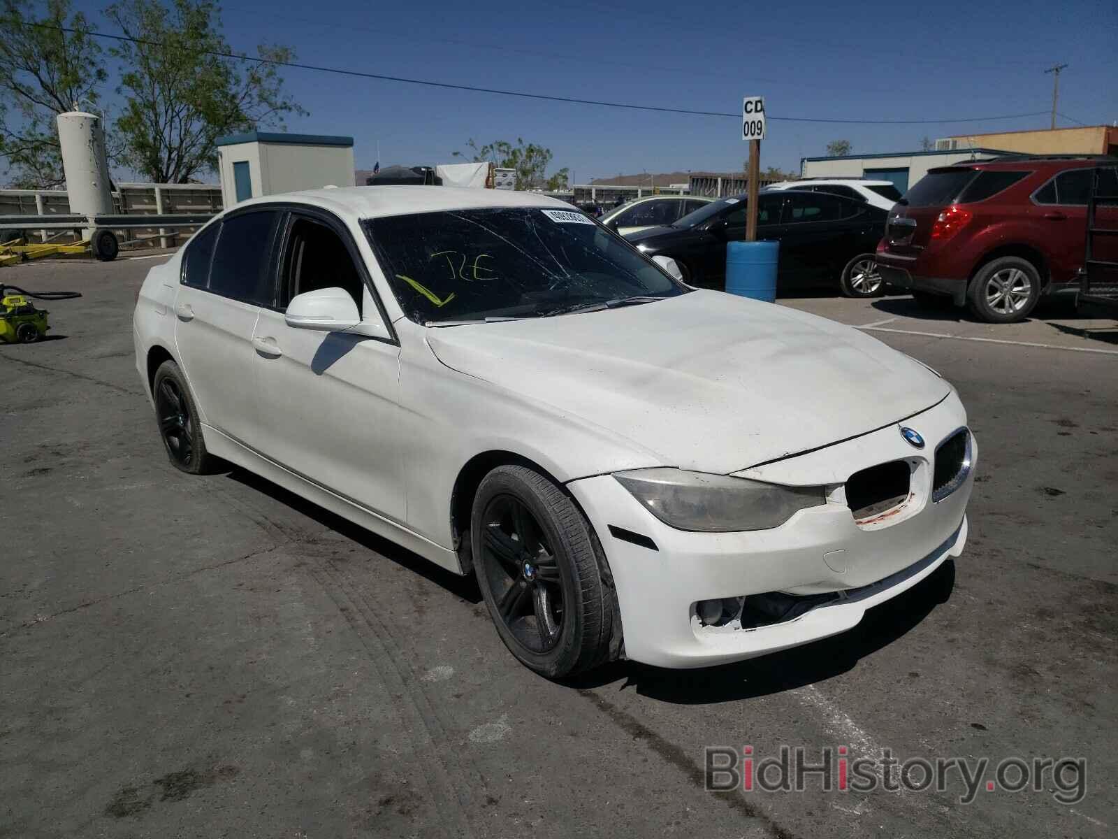 Фотография WBA3B1C55EP680932 - BMW 3 SERIES 2014