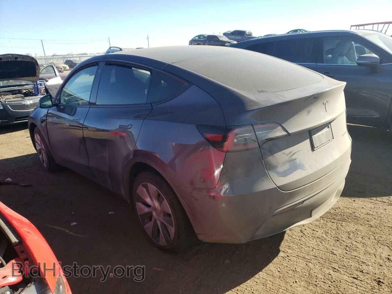 2022 TESLA MODEL Y - VIN: 7SAYGDEE2NF448505 - Фото 2
