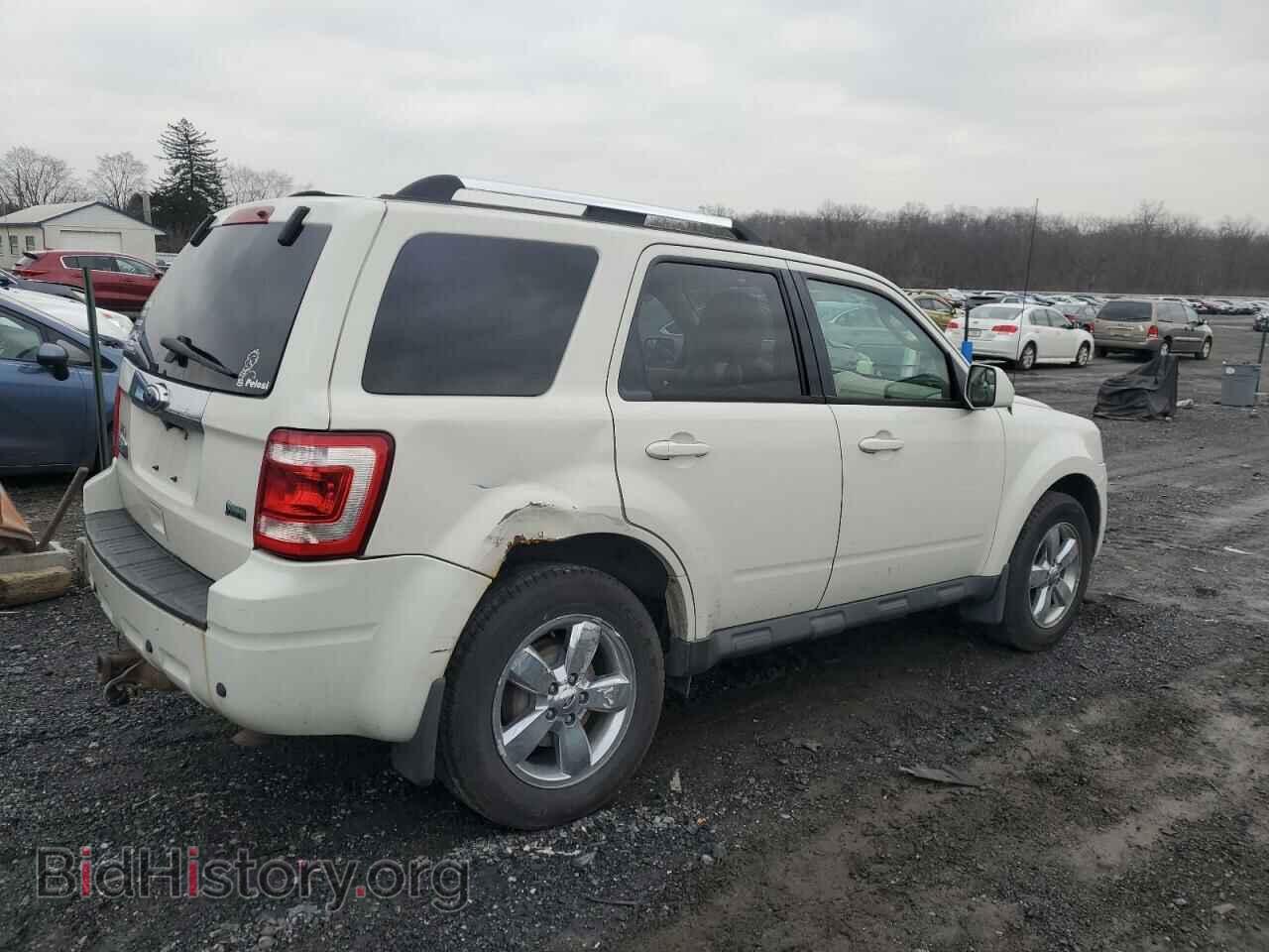 2011 FORD ESCAPE - VIN: 1FMCU9EG8BKA18356 - Фото 3