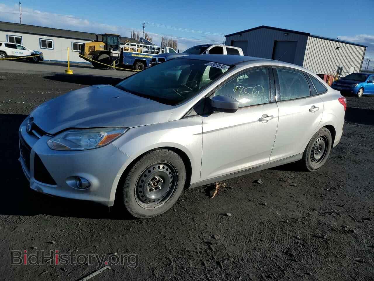 Фотография 1FAHP3F27CL186699 - FORD FOCUS 2012
