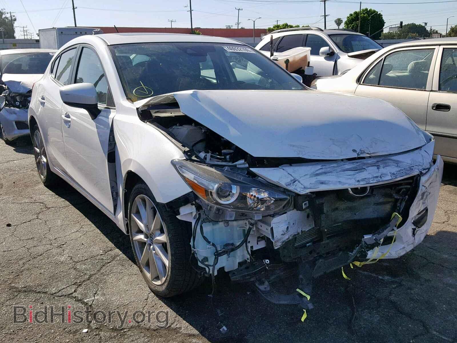 Фотография 3MZBN1L33HM150972 - MAZDA 3 2017