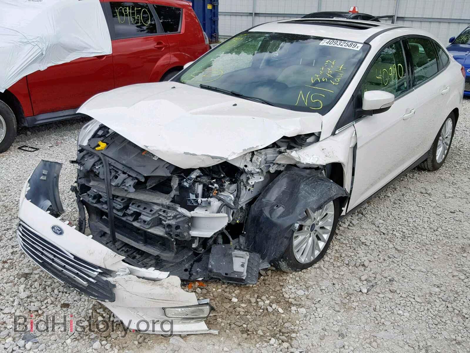 2017 FORD FOCUS - VIN: 1FADP3J29HL288132 - Фото 2