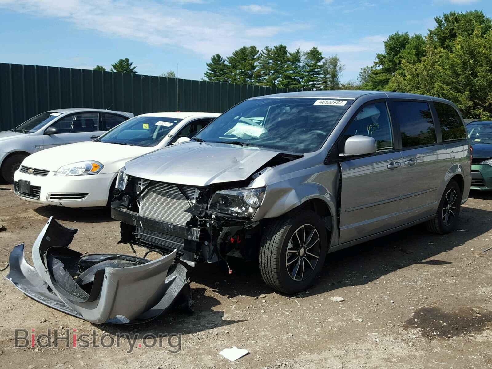 2017 DODGE CARAVAN - VIN: 2C4RDGCG8HR581844 - Фото 2