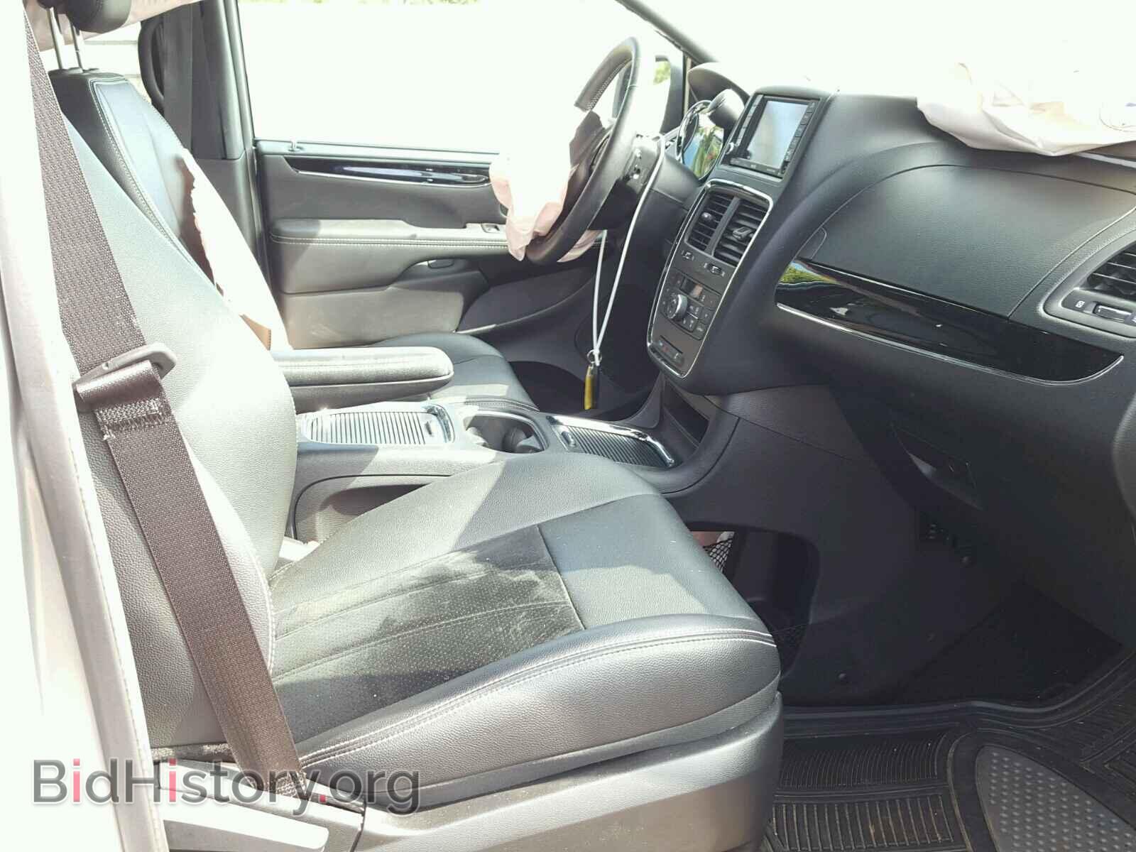 2017 DODGE CARAVAN - VIN: 2C4RDGCG8HR581844 - Фото 5