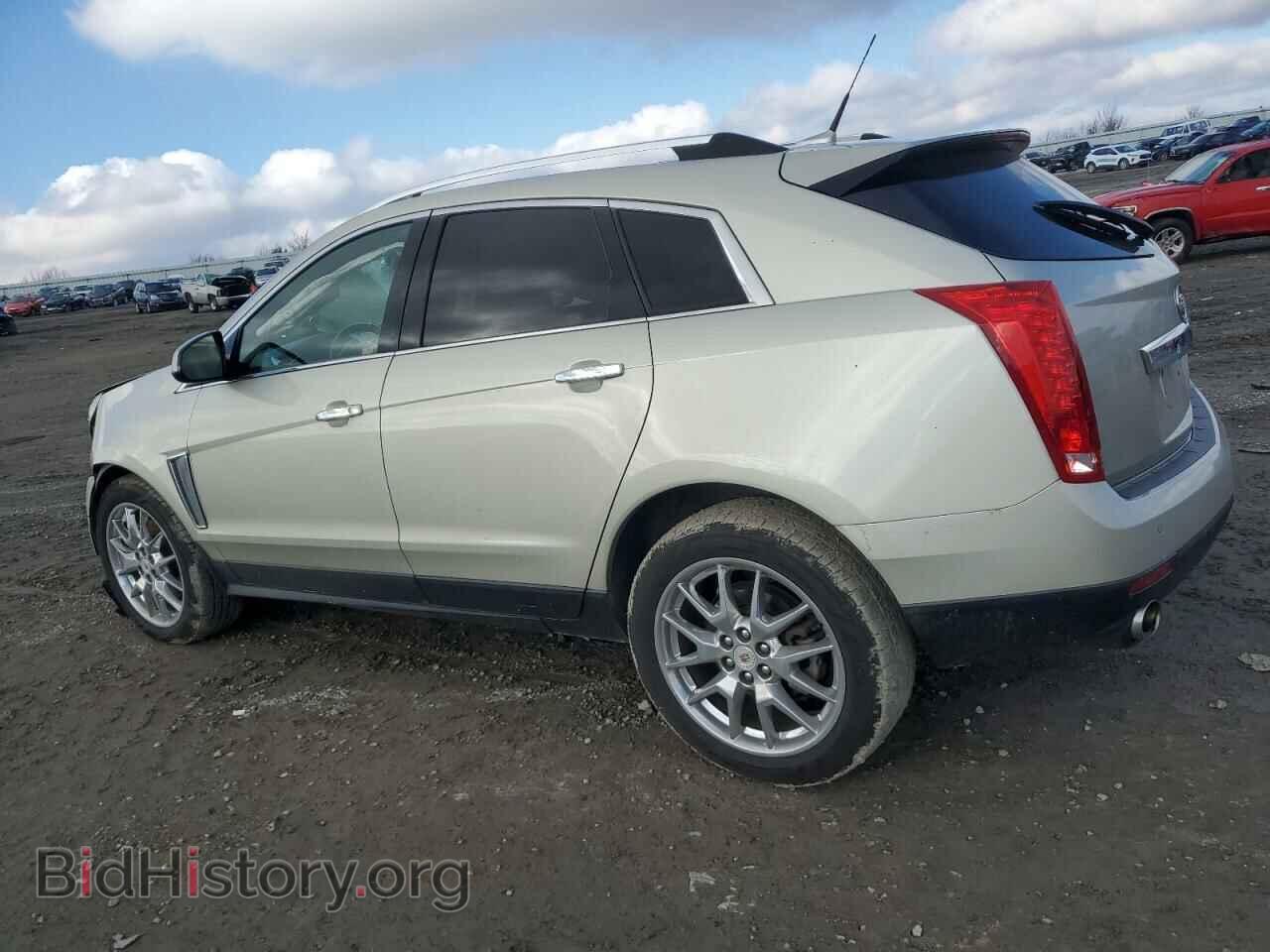 2014 CADILLAC SRX - VIN: 3GYFNDE3XES516530 - Фото 2