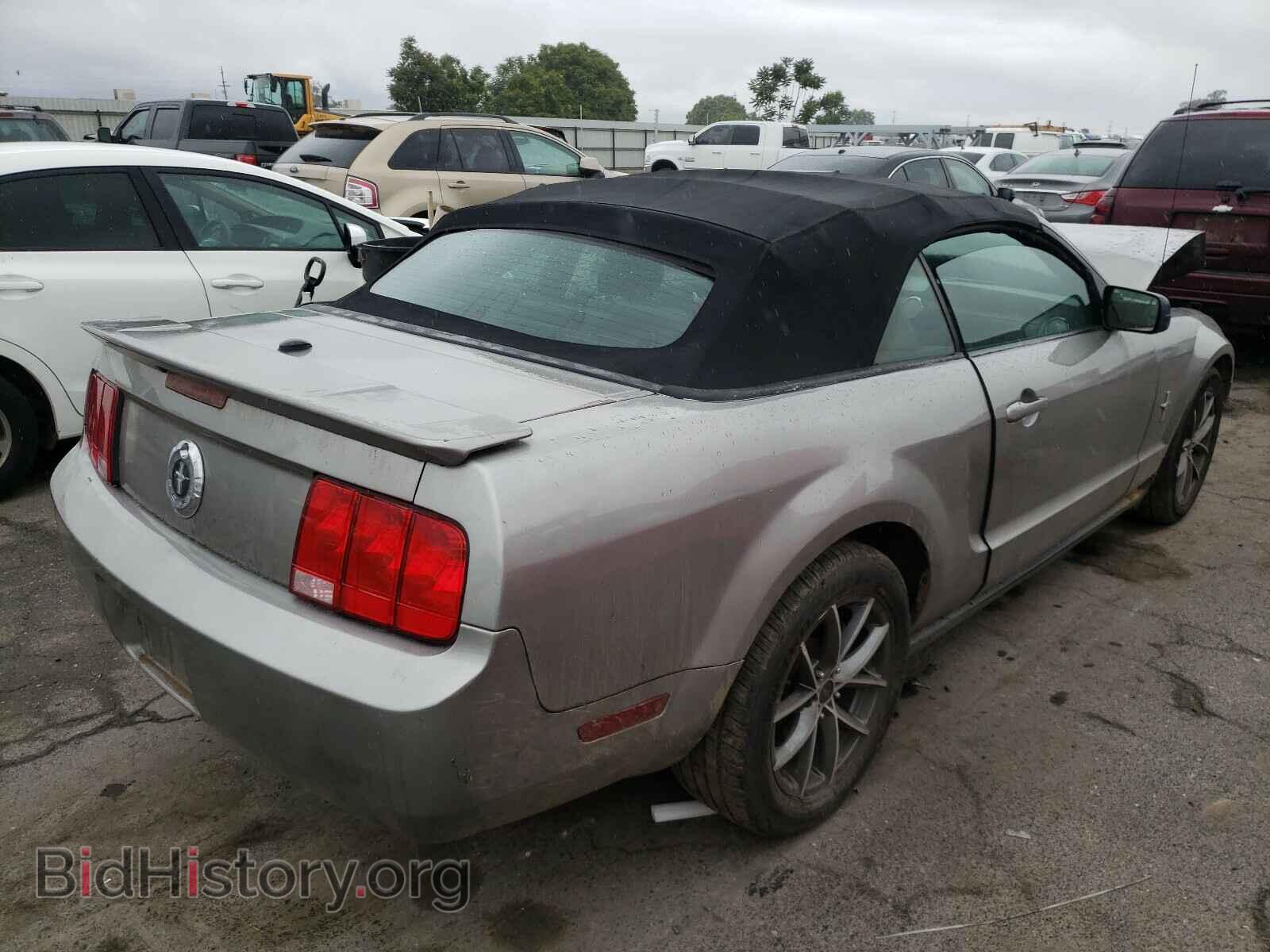 2008 FORD MUSTANG - VIN: 1ZVHT84N085126983 - Фото 4