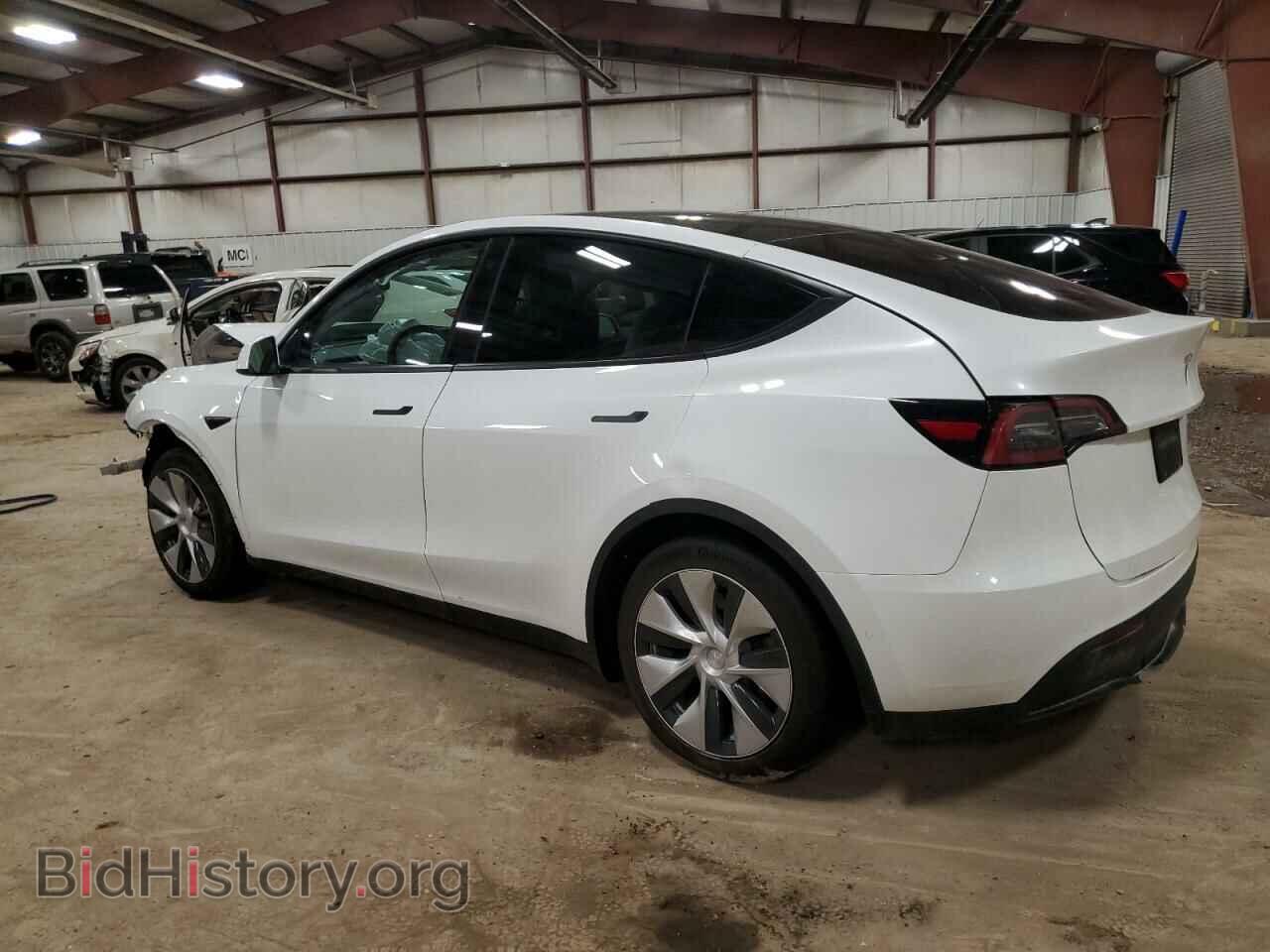 2022 TESLA MODEL Y - VIN: 7SAYGDEE5NF465573 - Photo 2