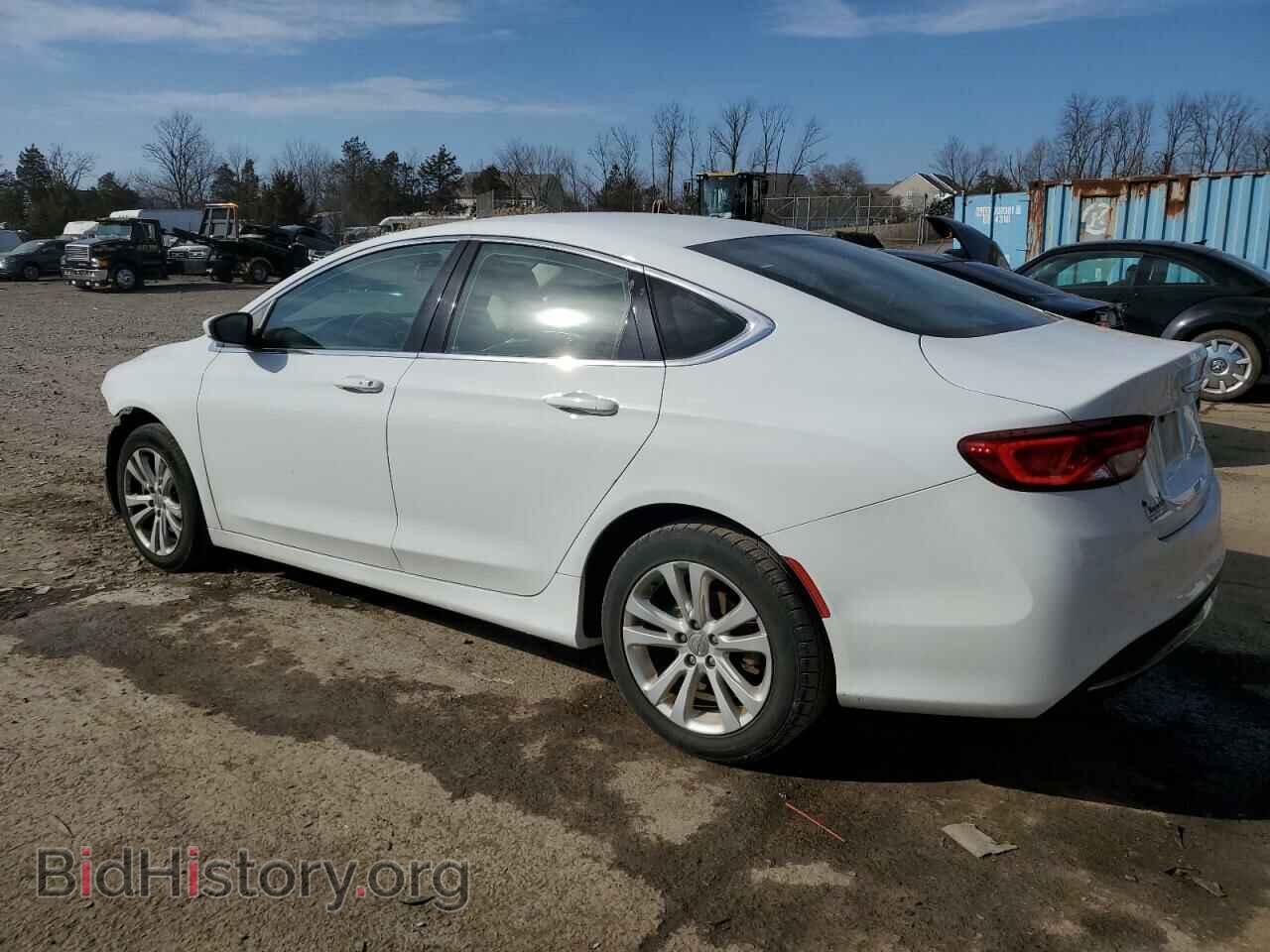 2016 CHRYSLER 200 - VIN: 1C3CCCAB8GN132687 - Фото 2