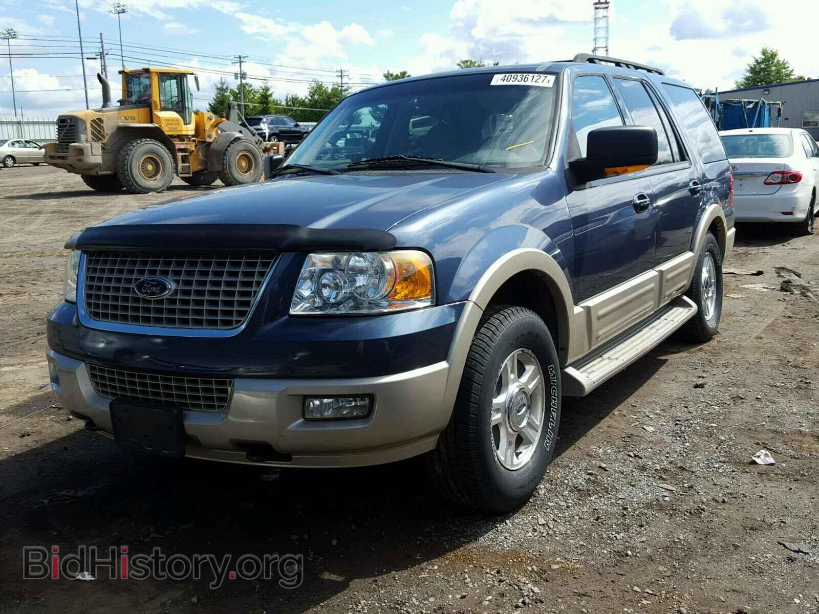 2005 FORD EXPEDITION - VIN: 1FMFU18525LA67821 - Фото 2
