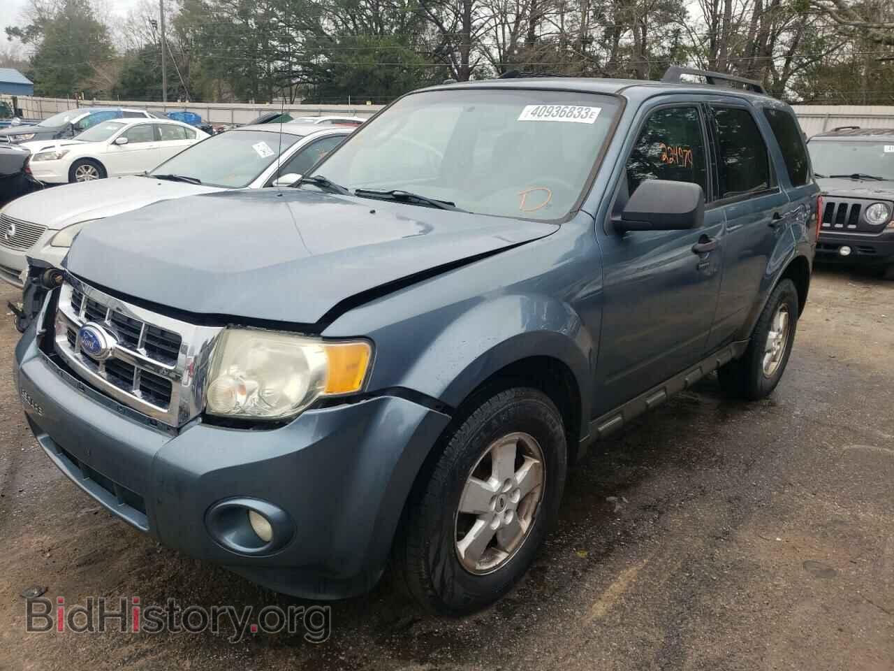 Фотография 1FMCU0DG4BKC60266 - FORD ESCAPE 2011