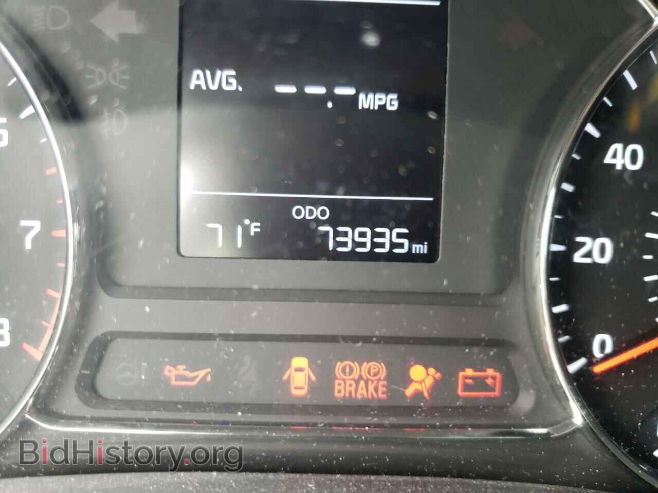 2017 KIA FORTE - VIN: 3KPFK4A73HE035559 - Photo 8