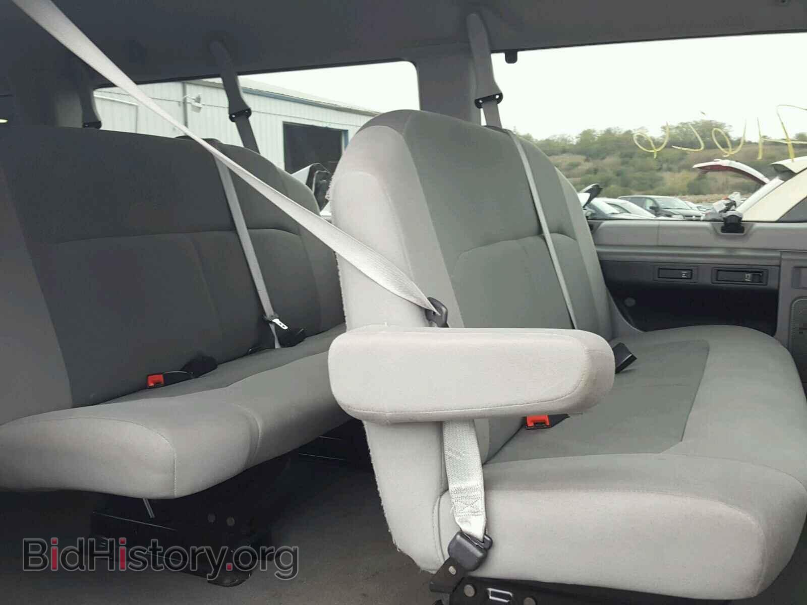 2010 FORD ECONOLINE - VIN: 1FBSS3BL3ADA51289 - Photo 6