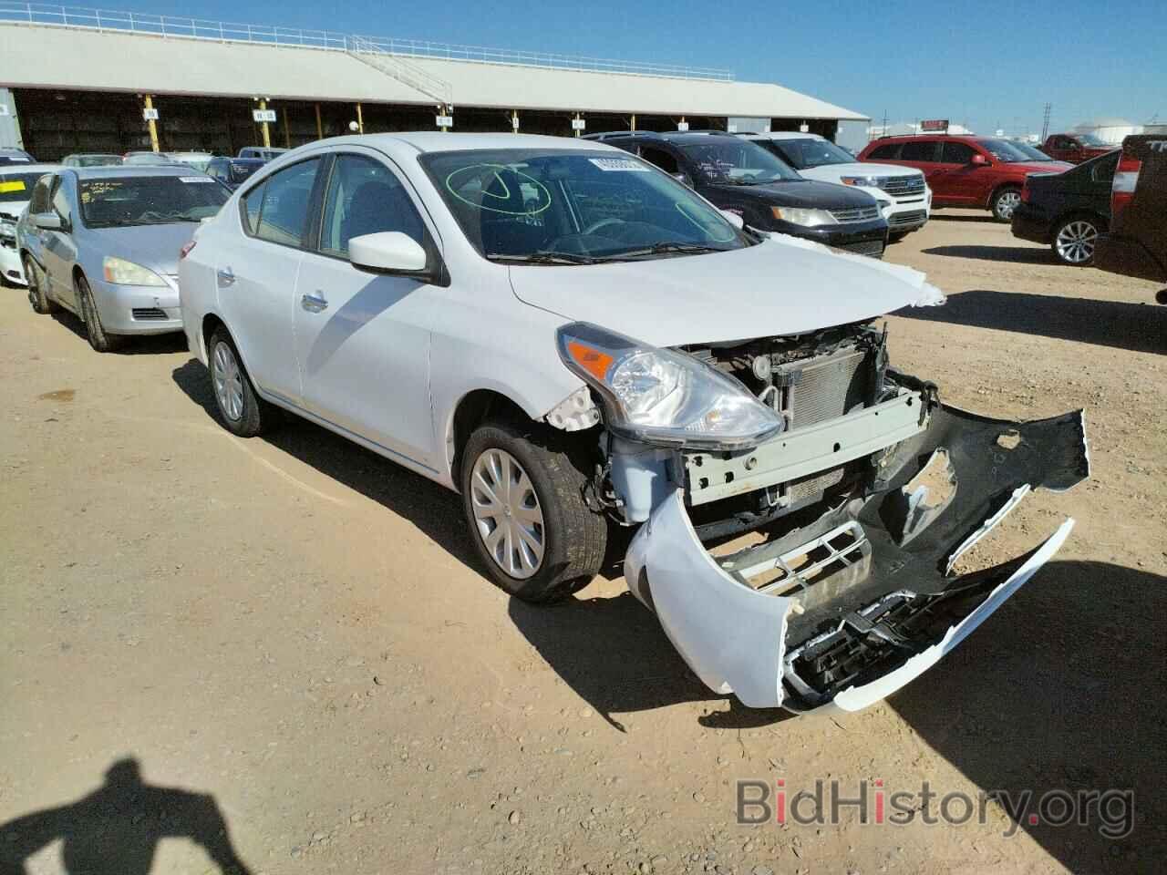 Фотография 3N1CN7AP3JL823709 - NISSAN VERSA 2018