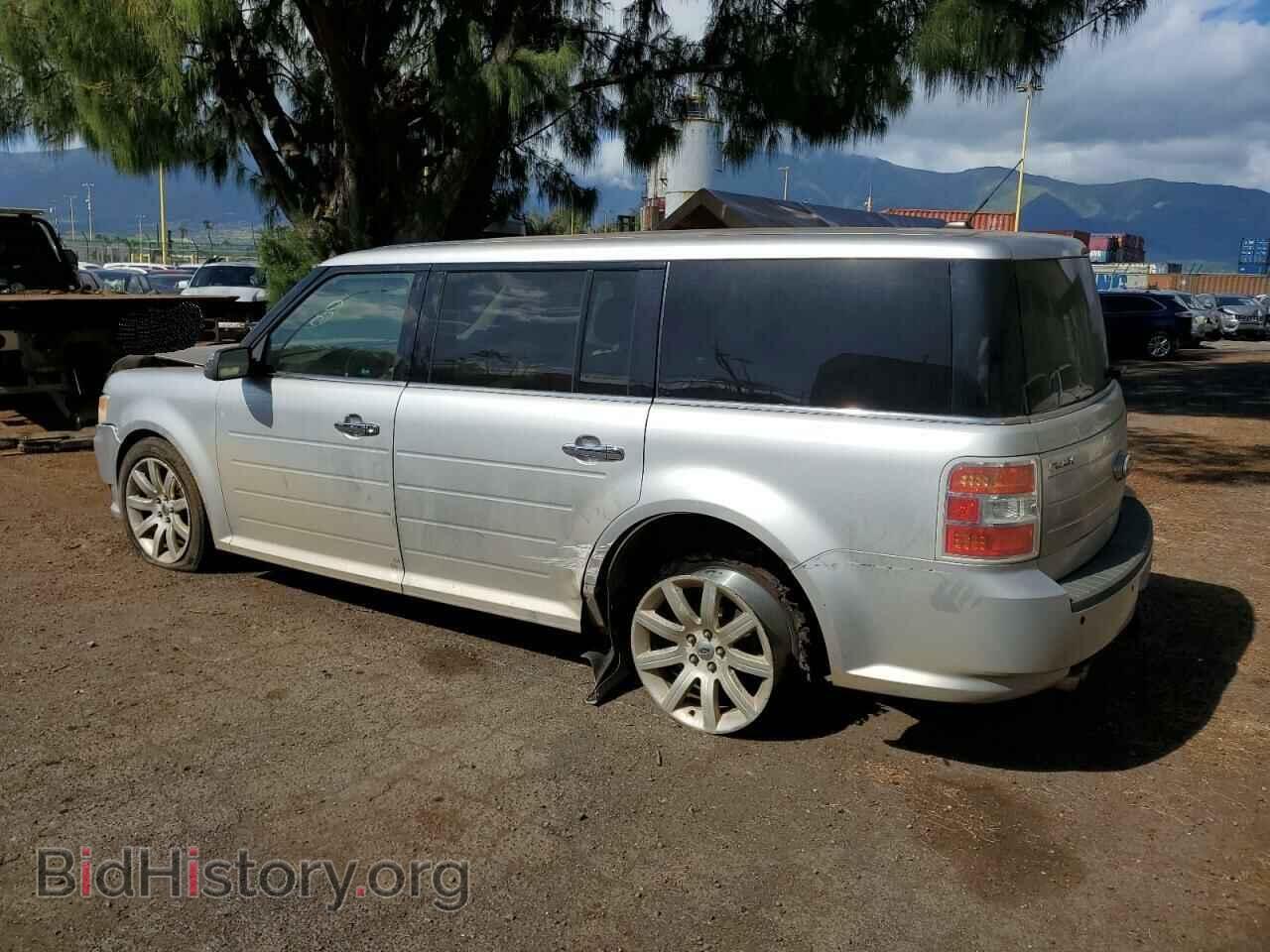 2011 FORD FLEX - VIN: 2FMGK5DC0BBD11970 - Photo 2