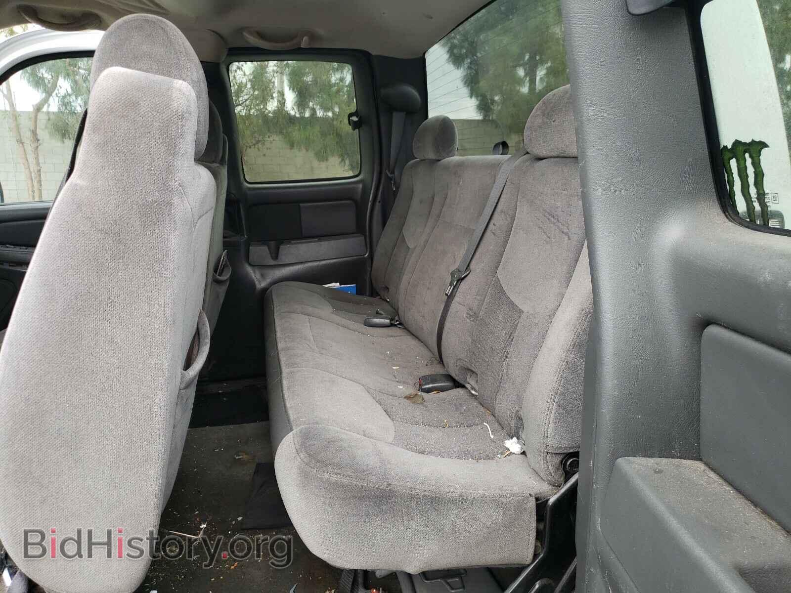 2006 GMC SIERRA - VIN: 1GTEC19V56Z214570 - Фото 6