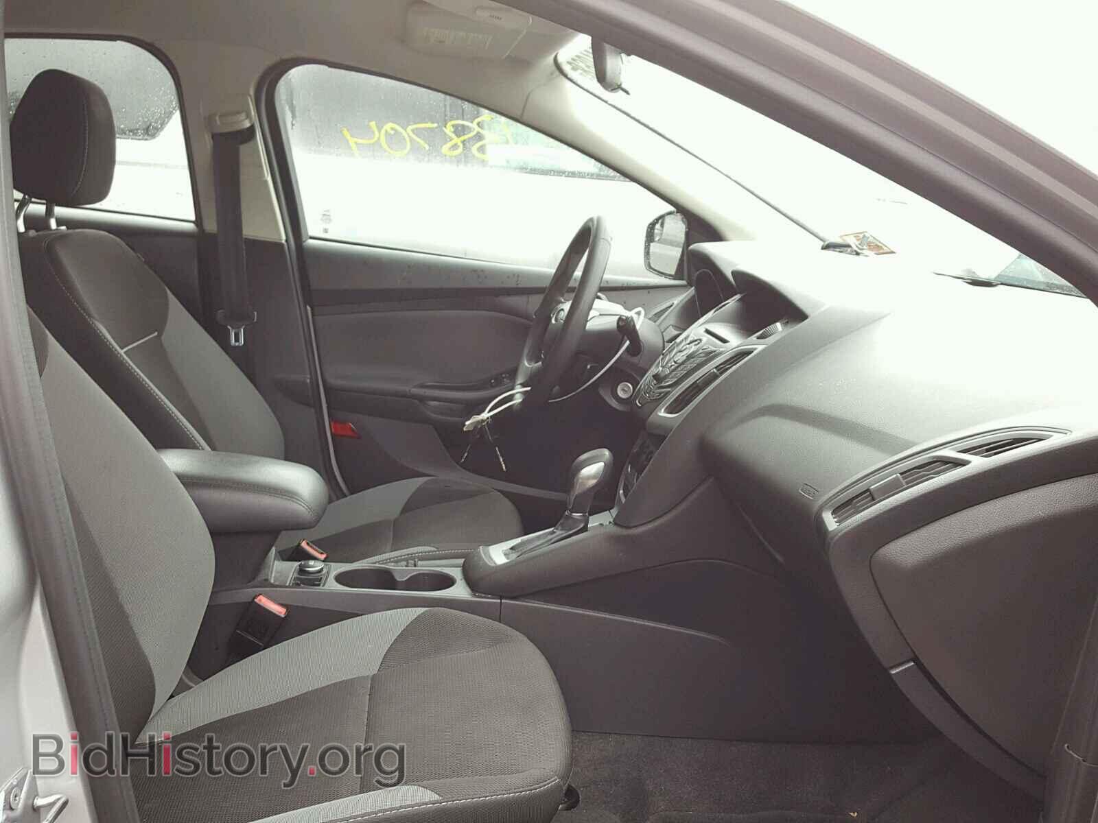 2012 Ford FOCUS (VIN 1FAHP3K25CL219351) — фото 5 из 10
