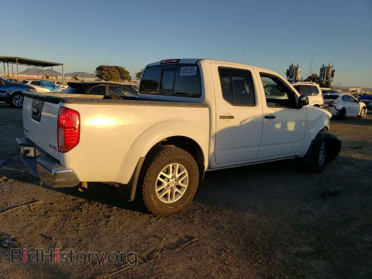 2018 NISSAN FRONTIER - VIN: 1N6AD0EV0JN766826 - Фото 3