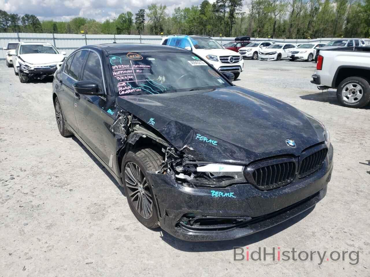 Photo WBAJA5C37HG895751 - BMW 5 SERIES 2017