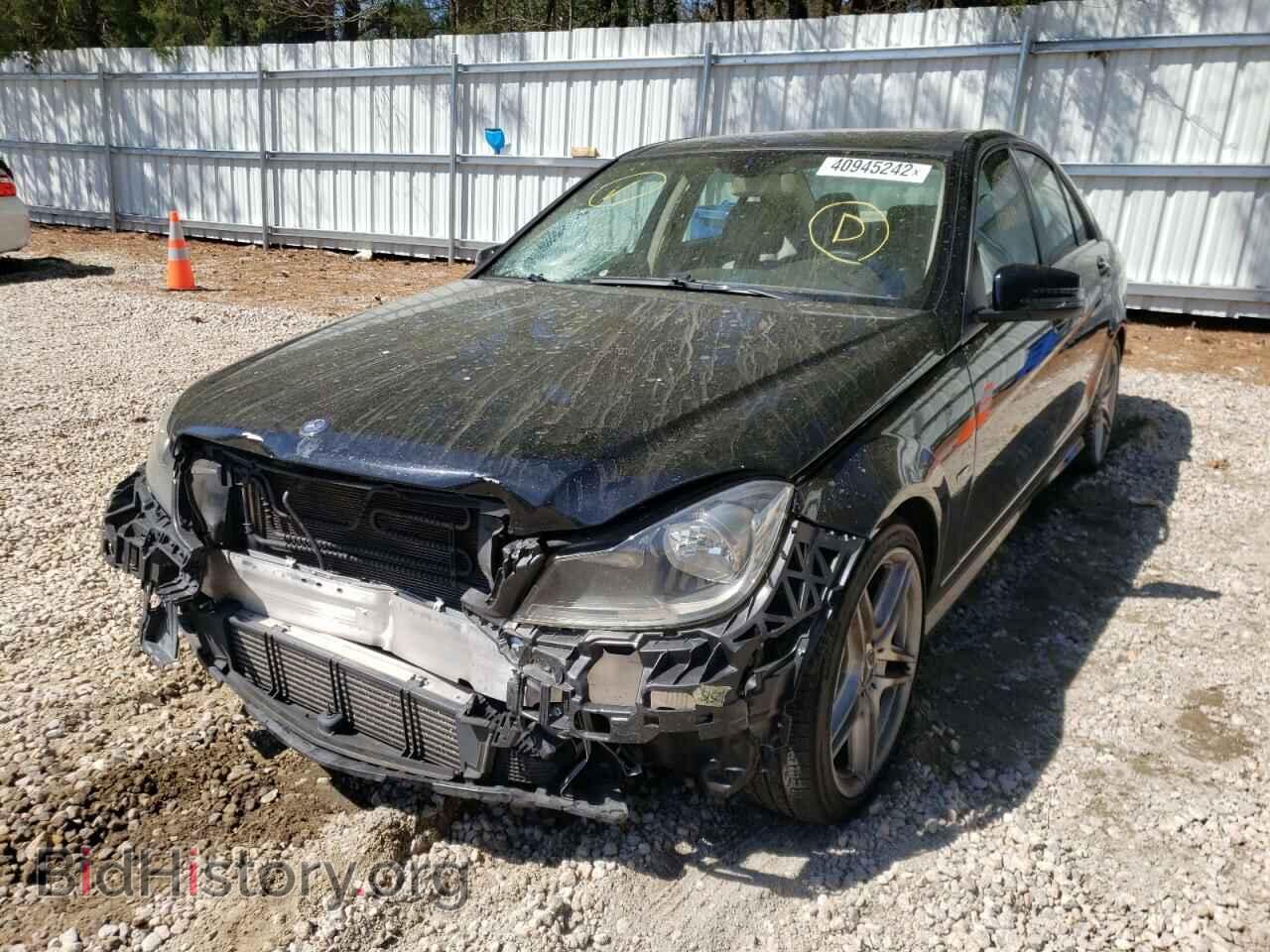2012 MERCEDES-BENZ C-CLASS - VIN: WDDGF4HB3CA602549 - Фото 2