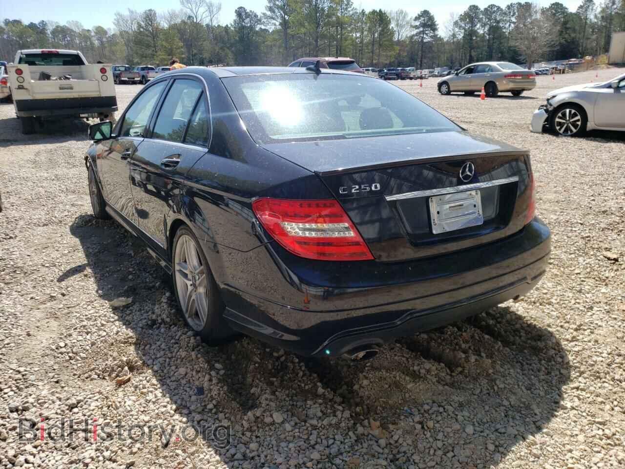 2012 MERCEDES-BENZ C-CLASS - VIN: WDDGF4HB3CA602549 - Фото 3