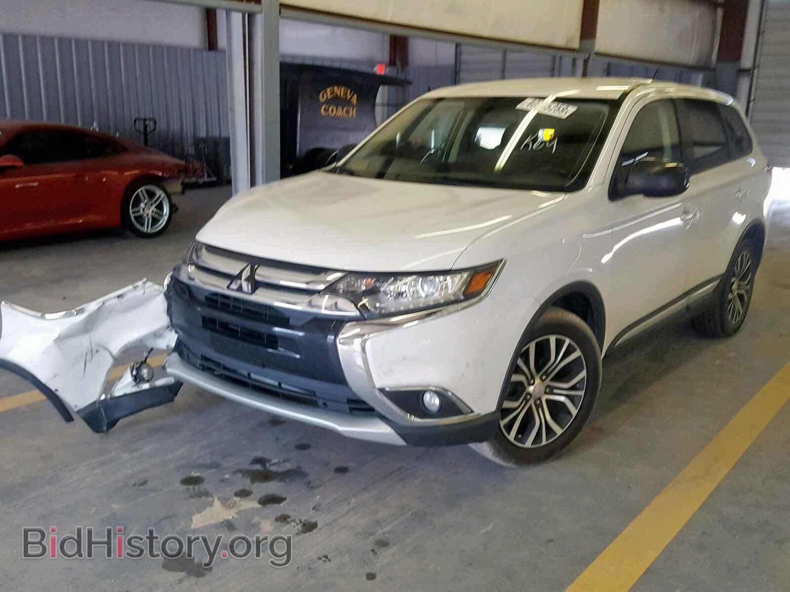 2016 MITSUBISHI OUTLANDER - VIN: JA4AD2A39GZ064003 - Фото 2