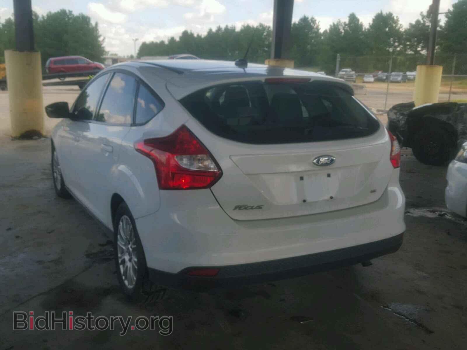 2012 Ford FOCUS (VIN 1FAHP3K2XCL123294) — фото 3 из 10