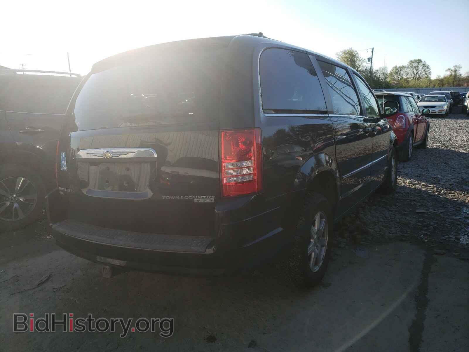 2010 CHRYSLER MINIVAN - VIN: 2A4RR8DXXAR368285 - Photo 4
