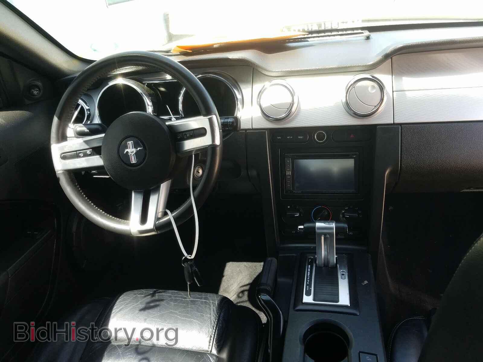 2009 FORD MUSTANG - VIN: 1ZVHT80N795141455 - Фото 9