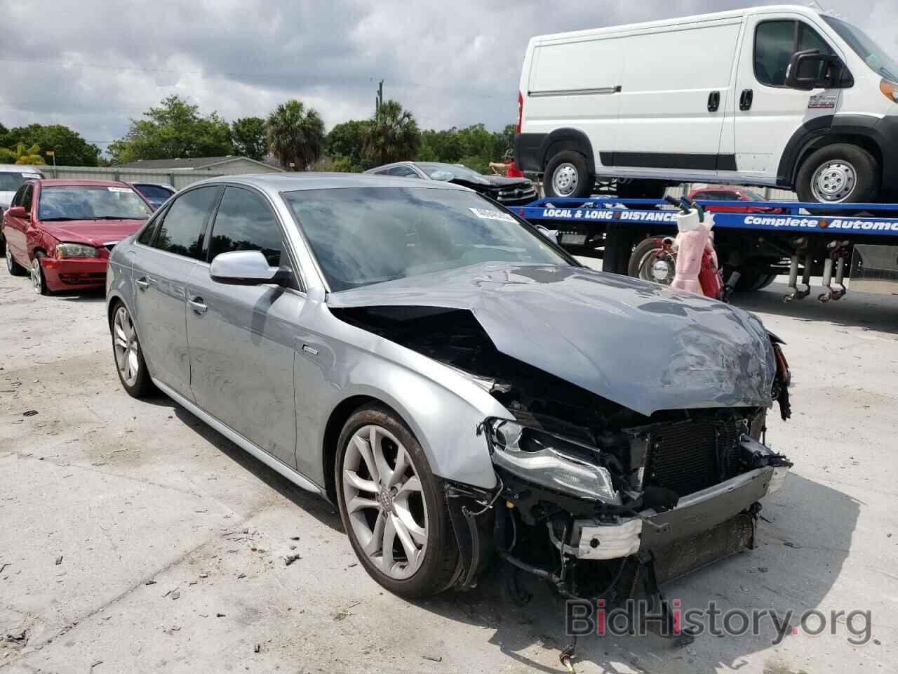 Photo WAUBGAFL3BA049375 - AUDI S4/RS4 2011