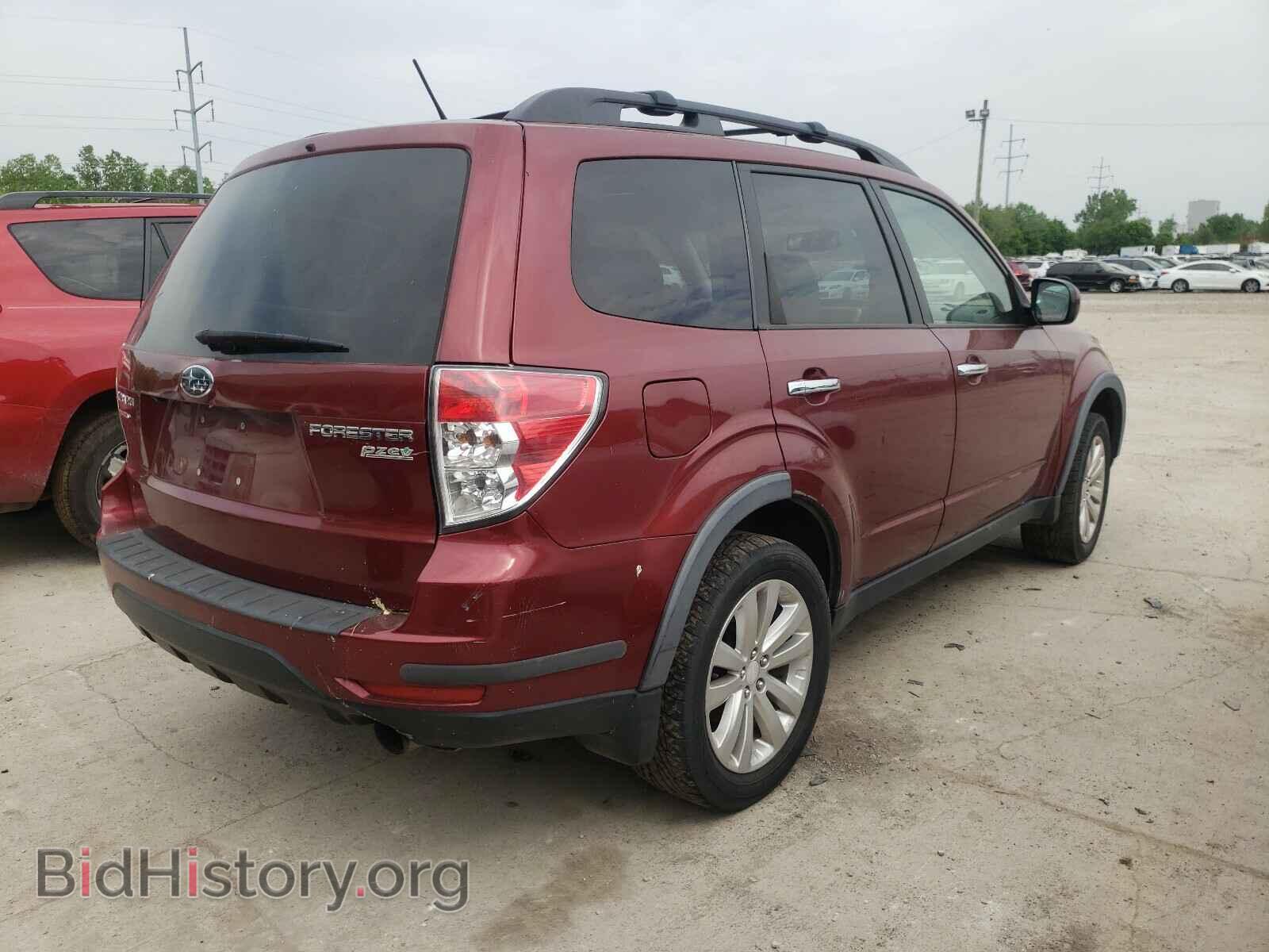 2011 SUBARU FORESTER - VIN: JF2SHAECXBH746715 - Фото 4