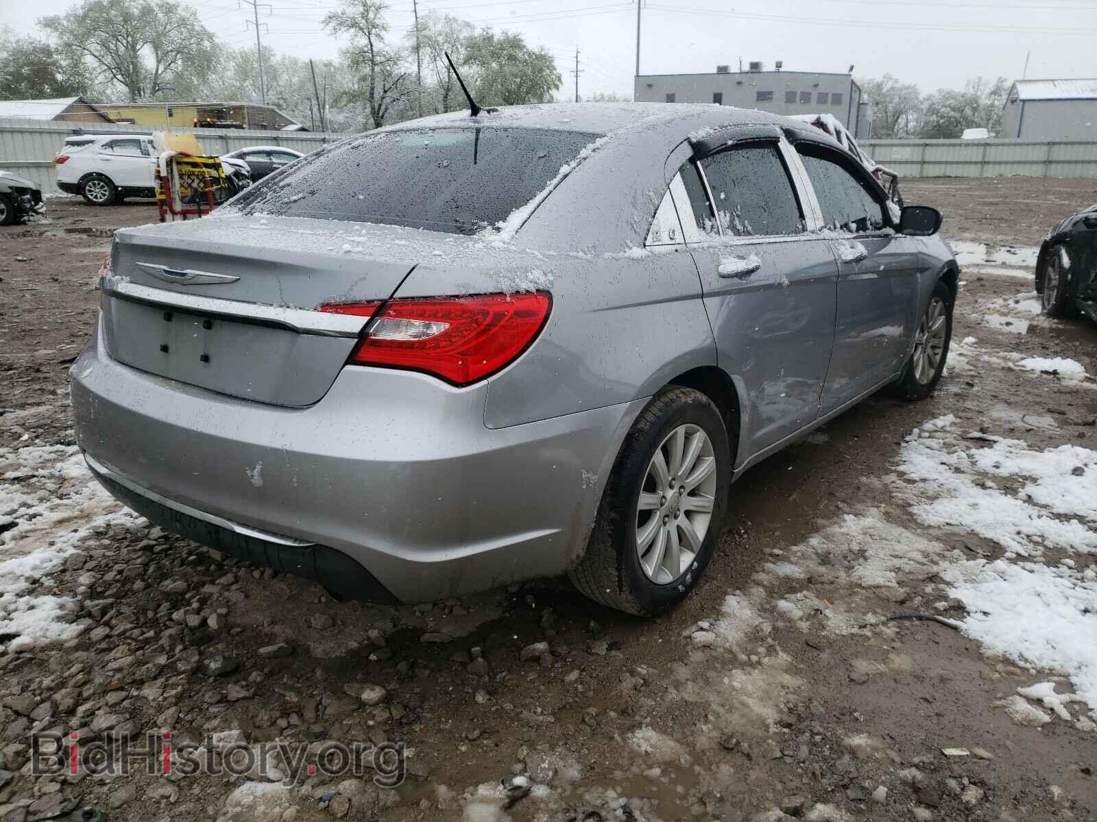2013 CHRYSLER 200 - VIN: 1C3CCBCG7DN602366 - Фото 4