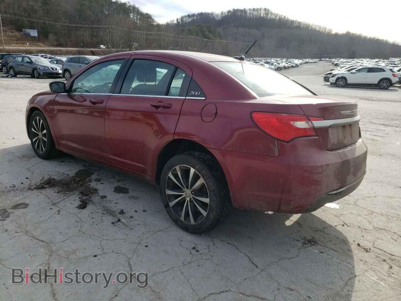 2012 CHRYSLER 200 - VIN: 1C3CCBBBXCN129373 - Фото 2