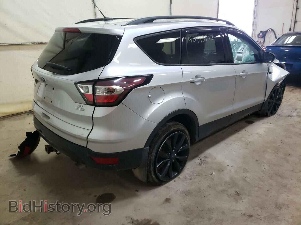 2017 FORD ESCAPE - VIN: 1FMCU9G90HUE10744 - Фото 4
