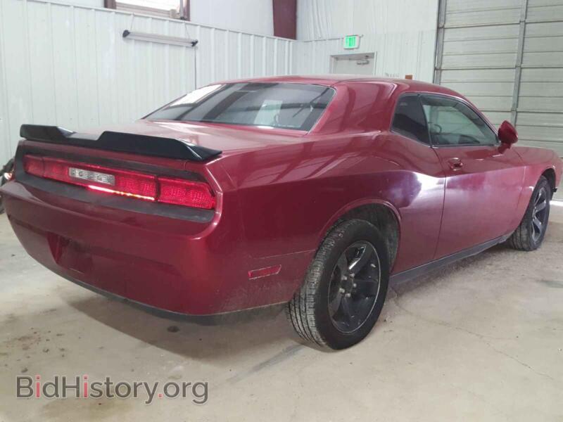 2010 Dodge CHALLENGER (VIN 2B3CJ4DV0AH102842) — фото 4 из 10