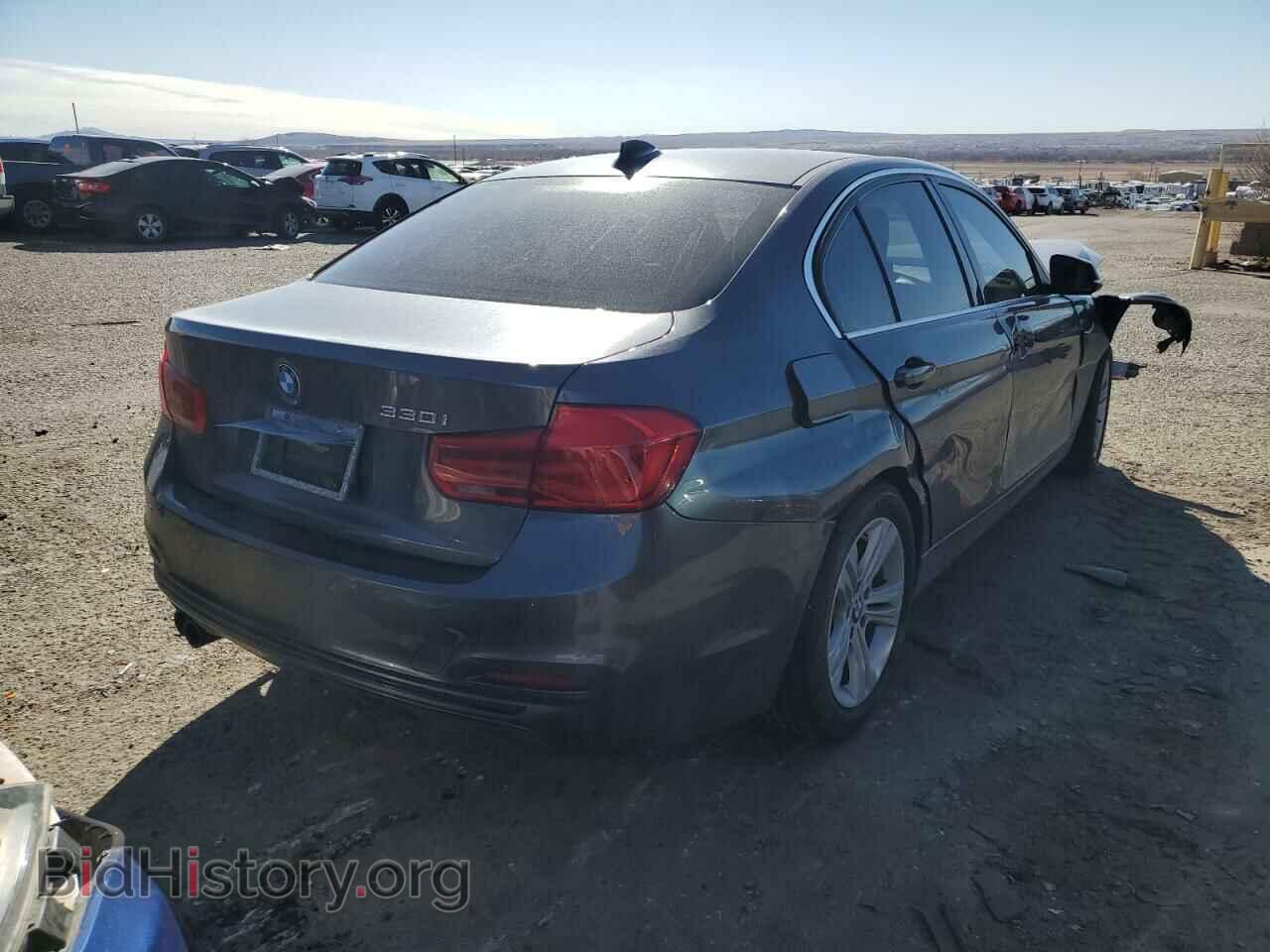 2018 BMW 3 SERIES - VIN: WBA8B9C57JEE82866 - Фото 3