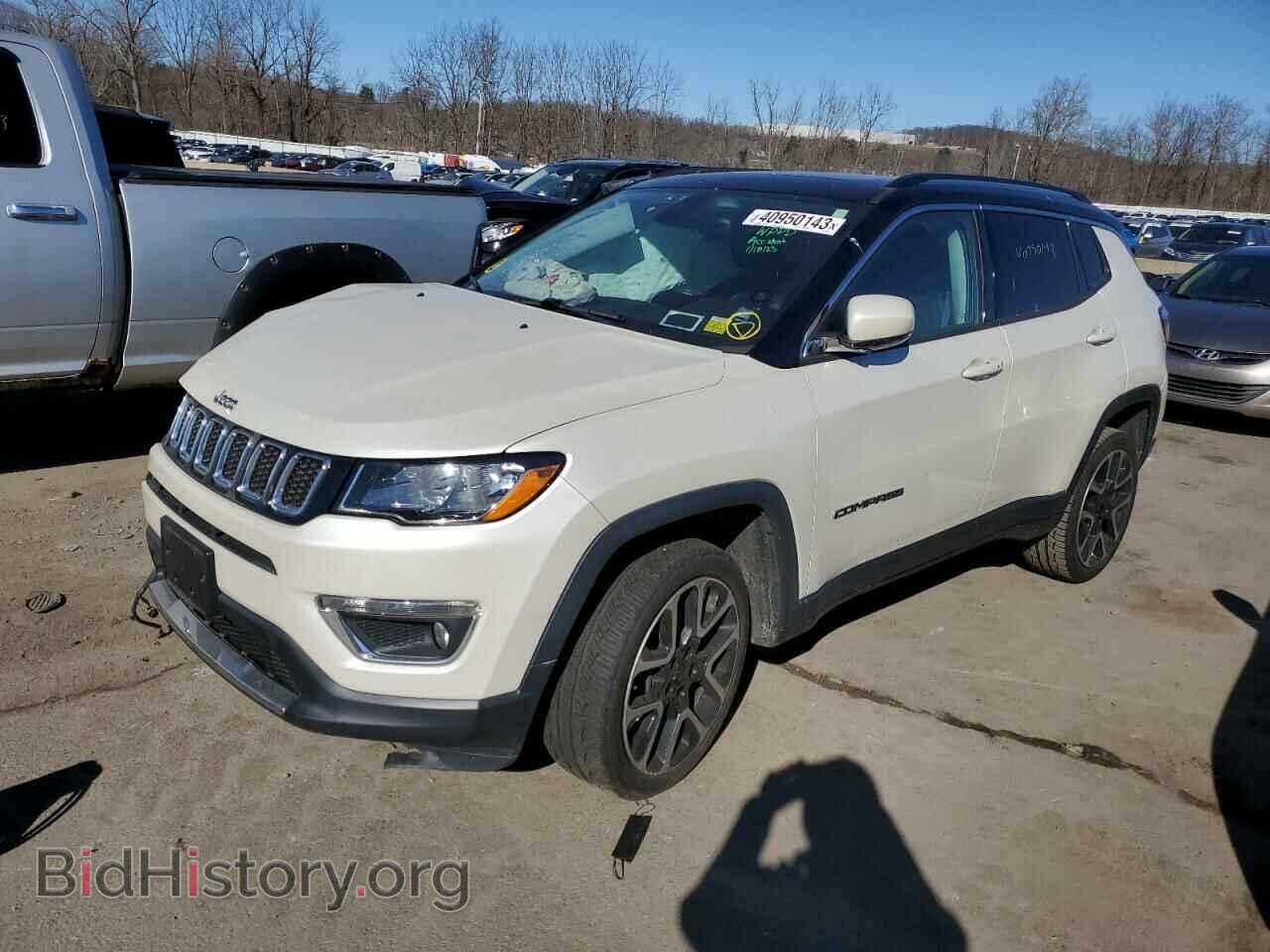 Фотография 3C4NJDCB1HT665320 - JEEP COMPASS 2017
